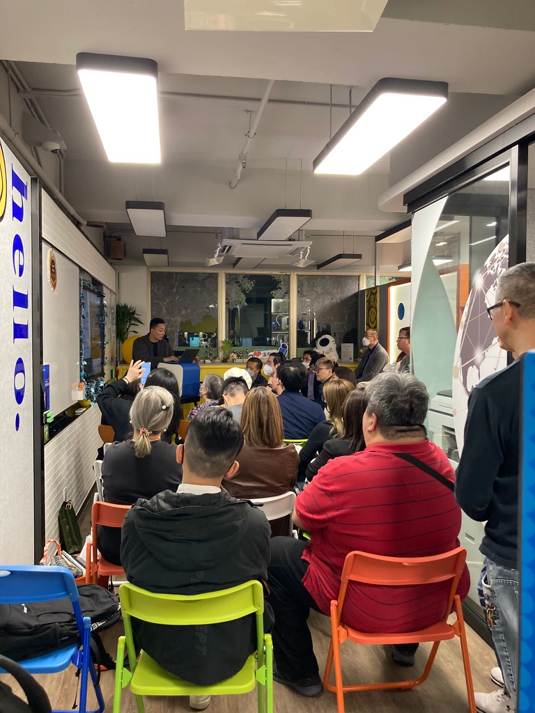 F92D01DF-A398-4ACD-990E-42CA3E4C8B9B_1_105_c